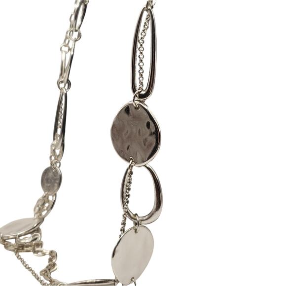 Chicos Silver Tone Necklace 41" Long Two Strand Hammered Disk Chain Statement - Picture 8 of 8